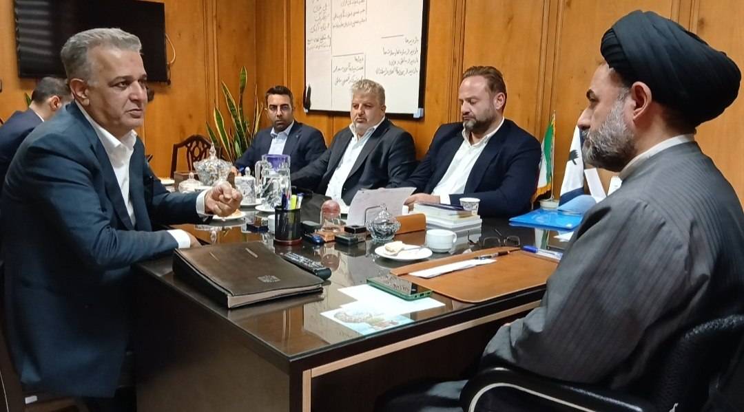 ضرورت بازنگری در ضوابط ساخت‌وساز و استفاده از ظرفیت انبوه‌سازان در نوسازی شهری/ تأکید انبوه‌ساز...